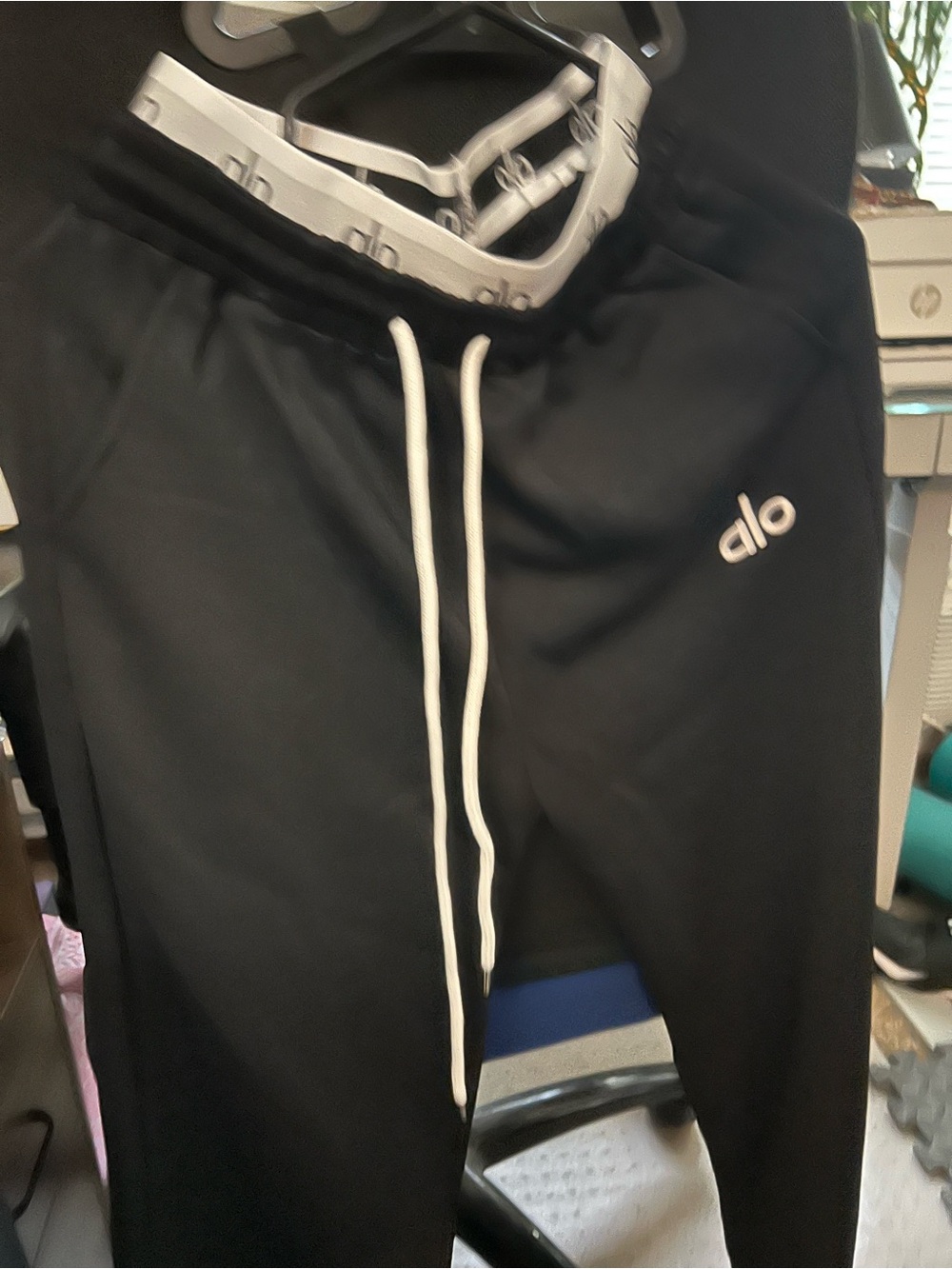 Black Crewneck Sweatshirt and Wide Leg pants - Picture 2 of 7
